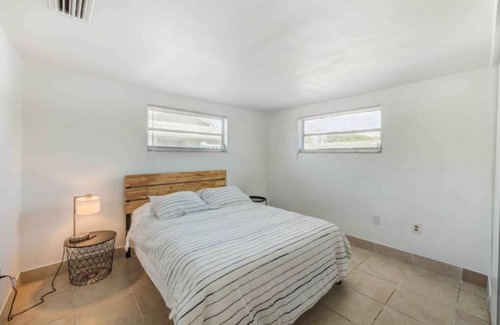 Gulf Highlands House | Pet friendly pool house 10 min from Hudson beach