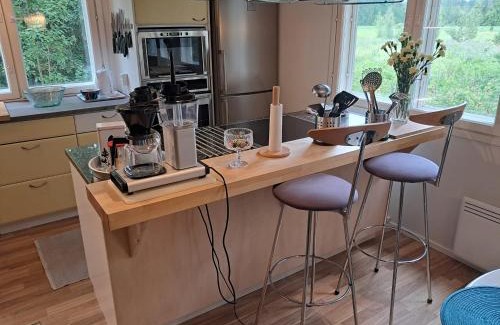 Elimaki House | Pet Friendly Retreat - Sleeps 8 with Sauna