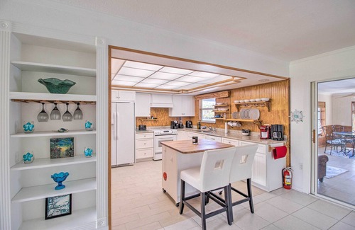 Sebastian Highlands House | Pet-Friendly Sebastian Home on Lake; Golf Nearby