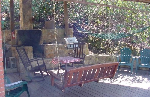 Mortimer House | Pet friendly secluded home with creek near Blowing Rock/Boone Wifi