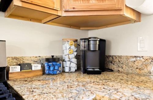 Big Bear Lake Cabin | Pet Friendly + Ski In Out Unobstructed Views