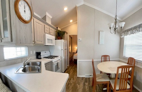 St. Augustine Beach Cottage | Pet Friendly St. Augustine Cottage - Just 2 blocks from the beach!