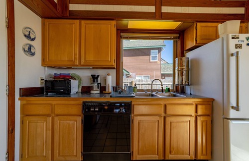 Shelter Cove House | Pet friendly, steps to the ocean. Views of the Pacific from every room