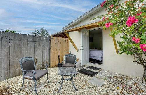 North River Shores Apartment | Pet-Friendly Stuart Studio < 3 Mi to Downtown!