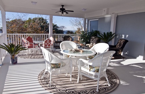 Morehead City Apartment | Pet-Friendly Suites with a small fee, short walk to Beaufort Waterfront