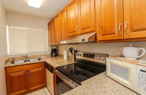 St. Augustine Beach Apartment | Pet-Friendly Townhome St Augustine Beach & Tennis Resort 901