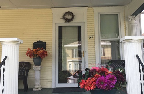Nelsonville House | Pet Friendly Vacation Rental near Hocking Hills in Nelsonville Ohio