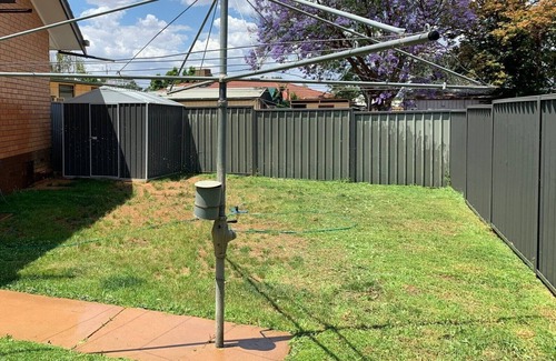 Gol Gol House | Pet friendly, walking distance to the magnificent Murray River