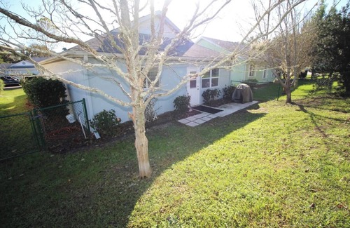 Fellowship House | Pet-Friendly WEC Horses Golf Gated Resort 2/2 BR Home Tennis Pool Gym FencedYard