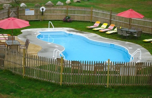 Johnsburg House | PET-FRIENDLY - Wonderfully Situated. A Truly Beautiful Setting.