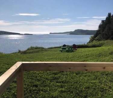 Saint Lunaire-Griquet Ski Chalet | Petals oceanview villa near LAnse aux Meadows