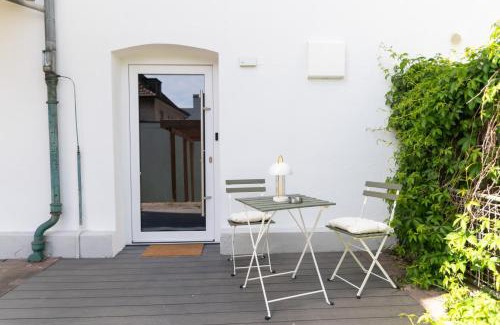 Fulda Apartment | Peter Apartments- Apartment mit eigenem Eingang I 30qm I zentrale Lage I Bad I Küche I Terrasse I TV