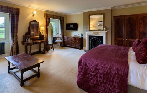 Llanhamlach House | Peterstone Court Country House Restaurant & Spa