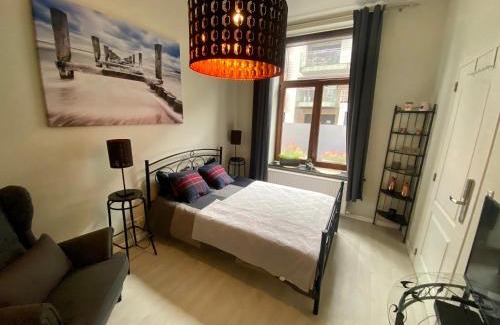 Jacht Apartment | Petit Appartement Jourdan EU