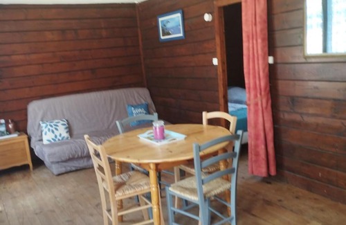 Meillac Ski Chalet | Petit chalet à la campagne