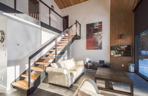 Sainte-Cecile-de-Whitton Ski Chalet | Petit coin de Paradis