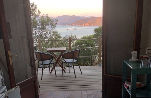 Belvedere-Campomoro Apartment | Petit Coin de Paradis Niché Dans le Maquis