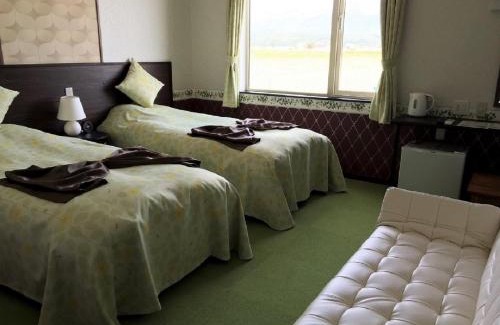 Sorachi-gun Hotel | Petit Hotel Blanc Fleur
