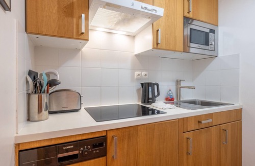 Chamonix City Centre Apartment | Petit Jardin Chamonix Holidays Village Centre