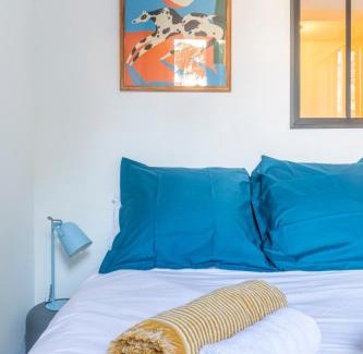 La Conception Apartment | Petit jaune, T2 centre ville Marseille avec balcon