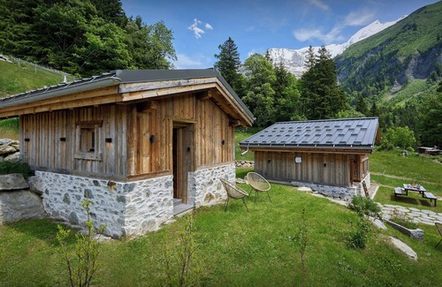 Saint-Gervais-les-Bains Ski Chalet | Petit Mazot La Chandelle - romantic mountain stay for 2 - OVO Network