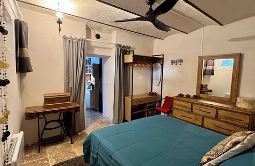 Merindol Other | "Petit Mas", in the heart of Mérindol, a typical Provencal village at the foot of the Luberon mountains