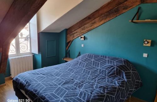 Laroquebrou Apartment | Petit nid