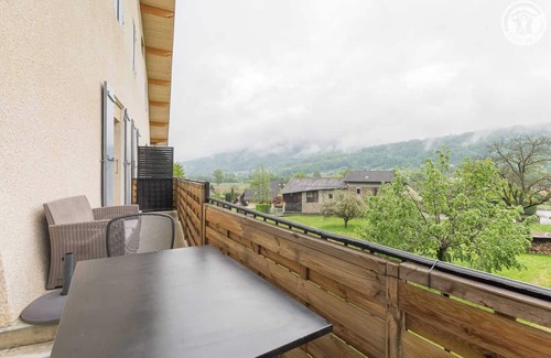 La Croix-de-la-Rochette House | PETIT PAYS - LA CROIX DE LA ROCHETTE