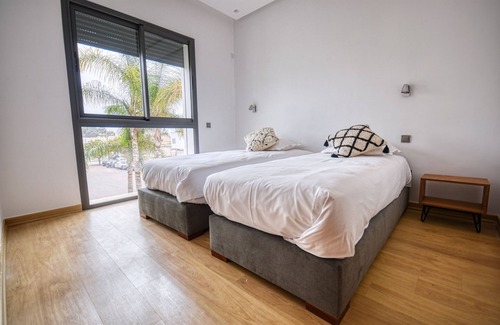 Swiss City Apartment | Petit Palace - splendid T3 - city center - 4/6PX