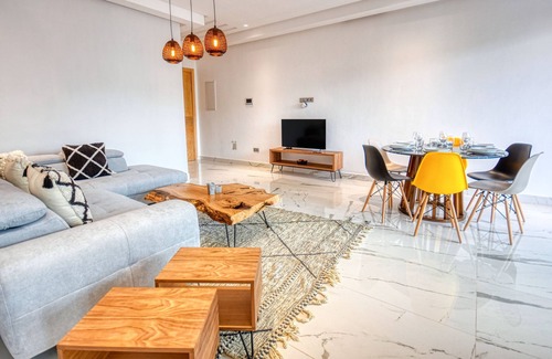 Swiss City Apartment | Petit Palace - splendide T3 - centre ville - 4/6PX