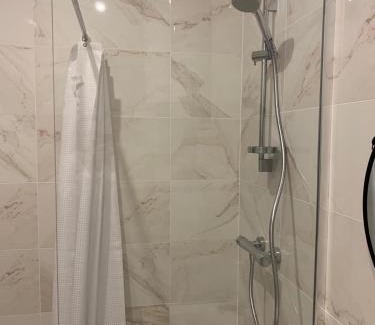 Saint-Pierre - Rene II - Bonsecours Apartment | Petit pavillon individuel f2