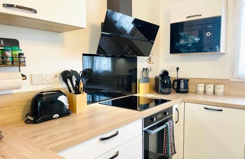 Poupry House | Petite maison au calme