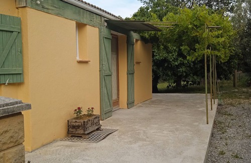 Ribaute-les-Tavernes House | Petite Maison aux Pieds des Cevennes