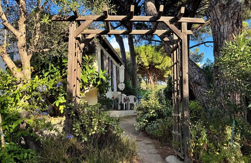 Calvi House | Petite Maison Avec 2 Chambres 3 Personnes Avec Terrasse Propriété Fermée