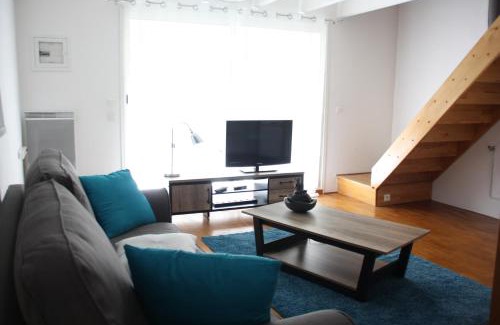 Vauban House | PETITE MAISON D'HÔTE et SON PATIO au PIED DE NOTRE-DAME