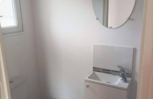 Rousson Apartment | Petite Maison Dans Propriété