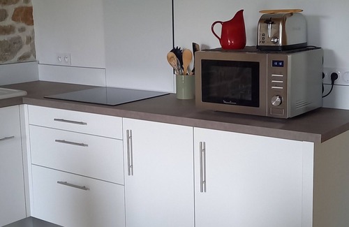 Fouesnant House | Petite Maison Plein Pied, Dans une Impasse, à 3kms de la Mer. Ty Ker