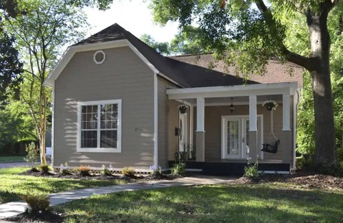 Lake Charles Apartment | Petite Suite with Private Entrance Connected to Main Home