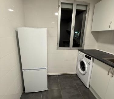 Carabanchel Hotel | Petithouse Madrid Camino Viejo