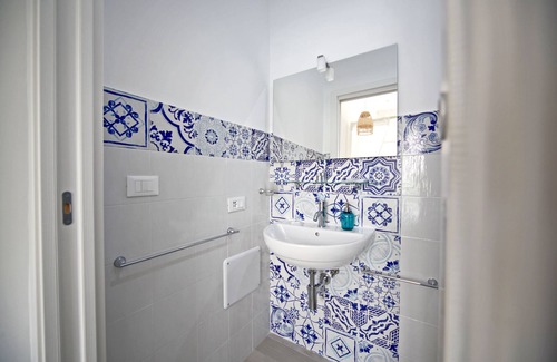 San Pietro in Bevagna Bed & Breakfast | Petra Solis