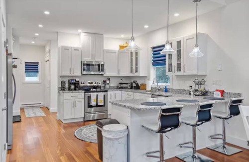 Albrightsville House | Petrarch Pines Chalet – Modern Retreat w/Hot Tub + Year-Round Activities