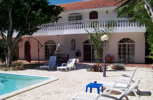 La Esplanada Apartment | Pets-friendly 3BD condo in central Sosua, pool/Wi-Fi/cable TV