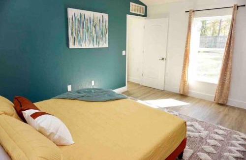 Palm Coast House | Pets Ok! Boho Bungalow 12mins 2 Beach Wpool Table