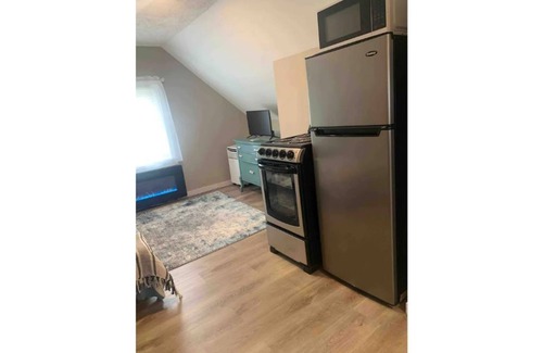 Norway Apartment | Pets OK - In Unit Free Laundry, Attic Apartment - Cute and Clean.