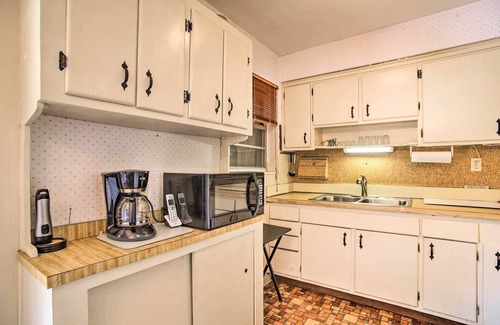 Margate House | Pets Welcome: Cozy Home w/Pool in Margate!