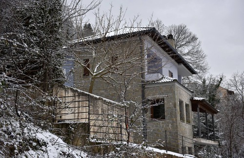 Mouzaki Villa | Peukofyto Mountain Retreat