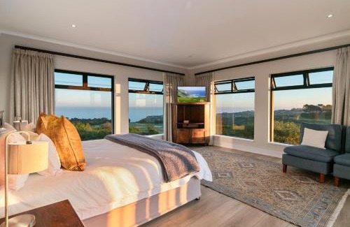 Knysna House | Pezula Lake House