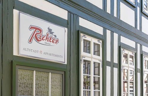 Goslar Old Town Apartment | Pfalzgarten - Richter Altstadt Appartements