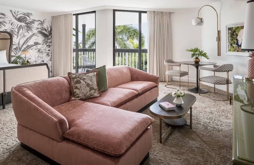 Hunt Club Hotel | PGA National Resort, Premium Junior Suite, Sports Amenities & Resort-Style Pools