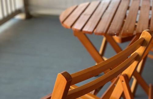 Manchester House | Pgh's Artist's Gallery B&B. Walk to All Games!